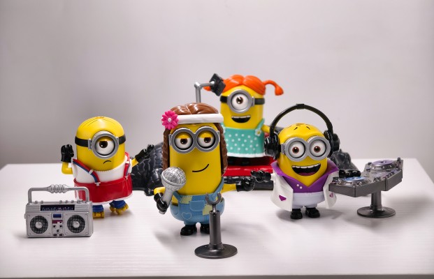 布鲁可积木人×小黄人 新品