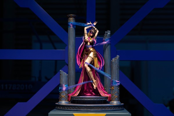 《地下城与勇士：创新世纪》1/4收藏级雕像《束缚之美神维纳斯》