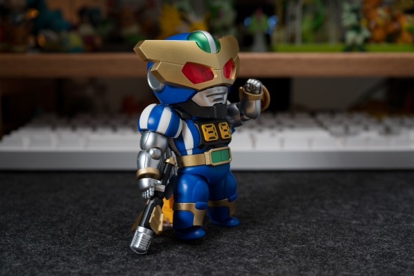 QOSMOS 铁甲小宝系列 第六弹 田德莉娜&蜻蜓队长