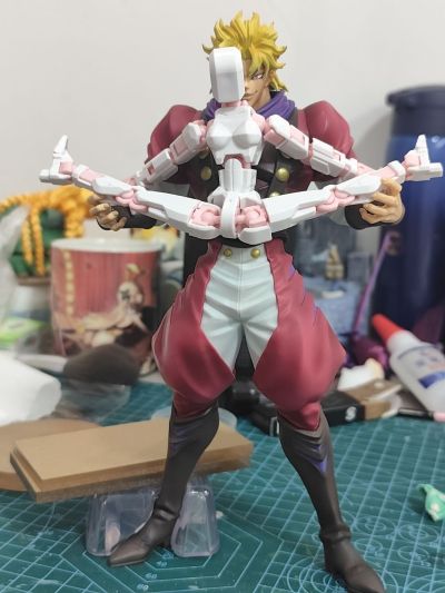 Mometria JOJO的奇妙冒险 幻影之血 迪奥·布兰多