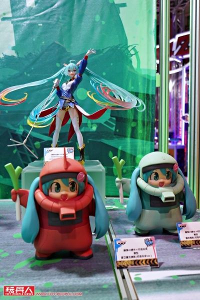 BPEV 高达45周年×初音未来 -高达联名款-