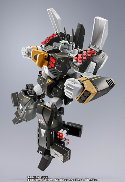 DX超合金 VF-1S 装甲女武神（罗伊·福克特制机）