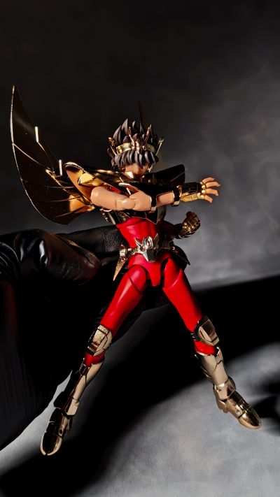 圣斗士圣衣神话EX 天马座 星矢（新生青铜圣衣） ～限定金～