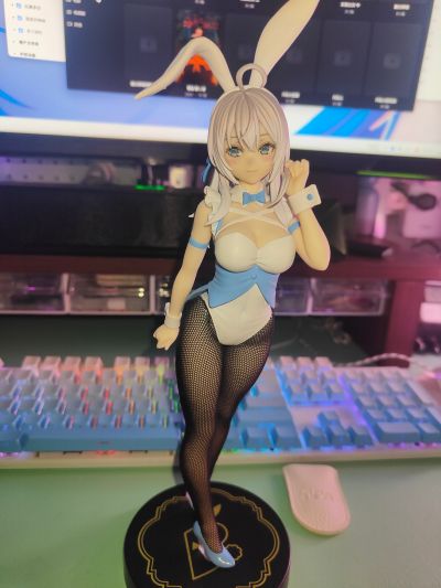 BiCute Bunnies 不时用俄语小声说真心话的邻桌艾莉同学 艾莉