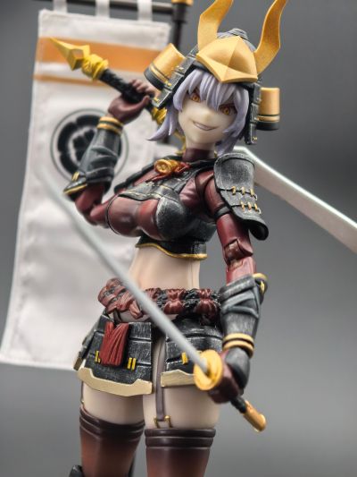 《战国G》系列1:12超可动人偶《织田信长》