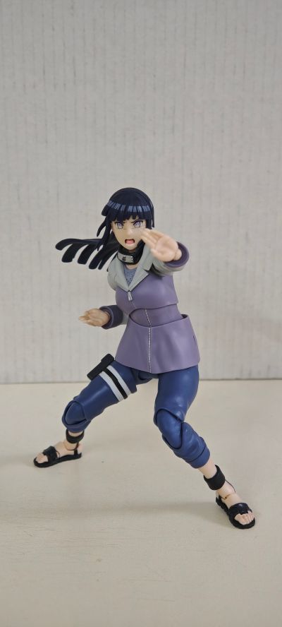 S.H.Figuarts 日向雏田 -高贵的白色双眼-