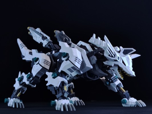 HMM系列 索斯机兽 配件 双联狙击步枪 和 AZ5 双联装导弹舱套装