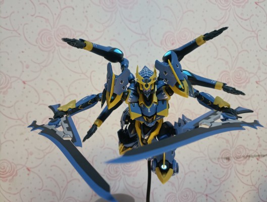 MODEROID DX尺寸 骑士&魔法 斑鸠