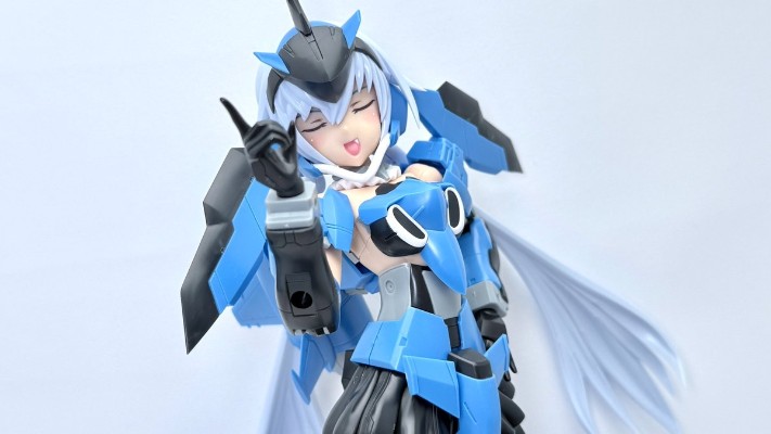 机甲少女 大比例 短剑