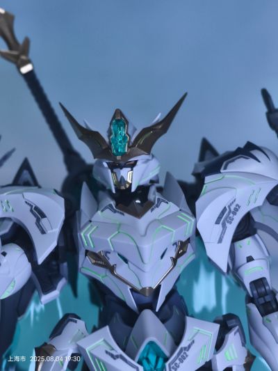 圆桌骑士团系列 巨神剑·特里斯坦