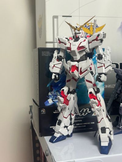 MG 机动战士高达UC RX-0独角兽高达 HD Color + MS Cage 