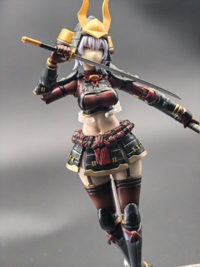 《战国G》系列1:12超可动人偶《织田信长》