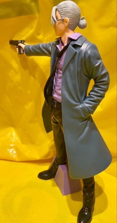 坂本日常 坂本太郎人偶-这位店长曾是传说中的杀手-