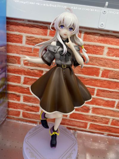 Trio-Try-iT 魔女之旅 伊蕾娜 棕色系穿搭