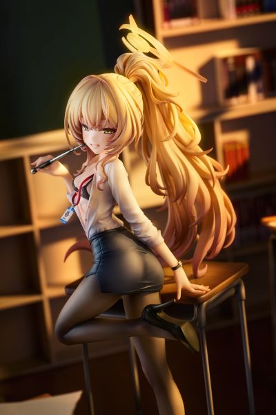 蔚蓝档案 笑面教授 课后辅导