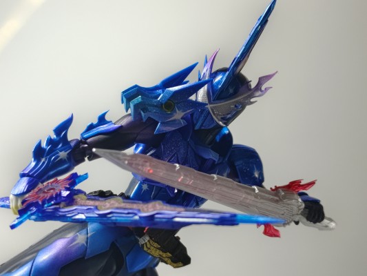 S.H.Figuarts  假面骑士十圣刃