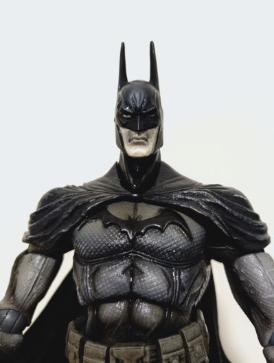 PLAY ARTS改 蝙蝠侠：阿卡姆疯人院 蝙蝠侠（黑白配色）