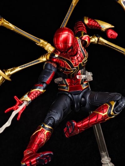 S.H.Figuarts  钢铁蜘蛛侠（蜘蛛侠：英雄无归）