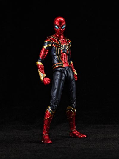 S.H.Figuarts  钢铁蜘蛛侠（蜘蛛侠：英雄无归）