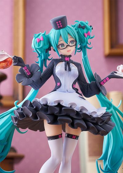 POP UP PARADE 初音未来 眼镜×咖啡厅