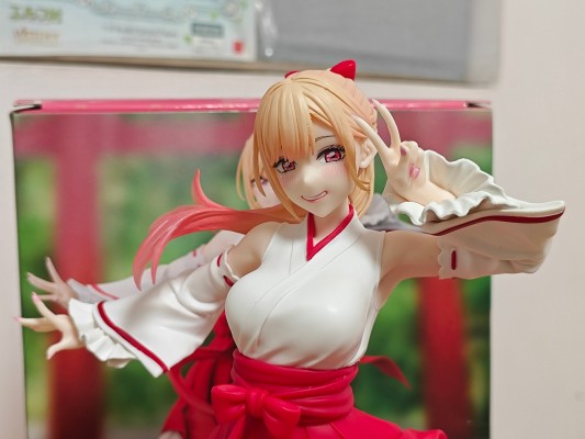 Vivit 更衣人偶坠入爱河 喜多川海梦 巫女