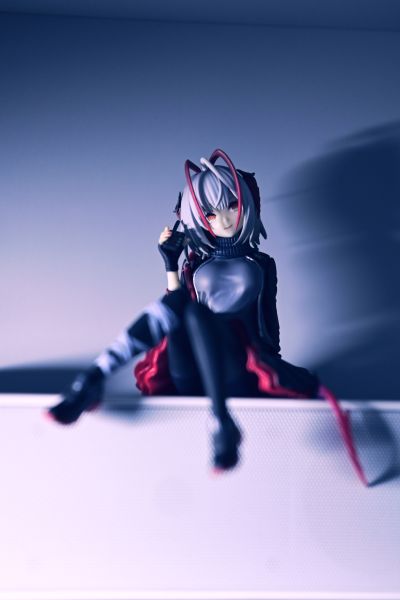 明日方舟 压泡面人偶—W·能量联结款—