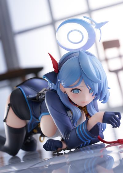 蔚蓝档案 天雨亚子 纪念大厅版