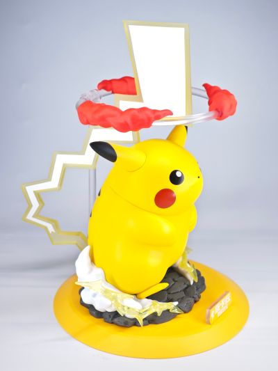 宝可梦闪耀瞬间系列 超极巨化皮卡丘