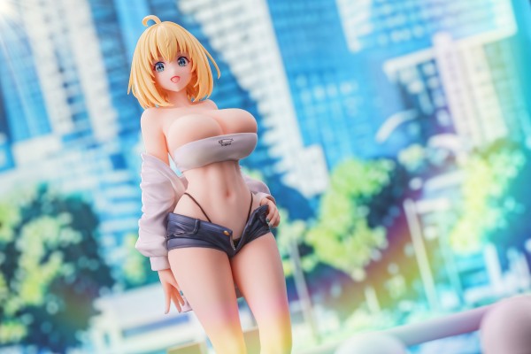 索菲亚· F· 希琳 夏日装束