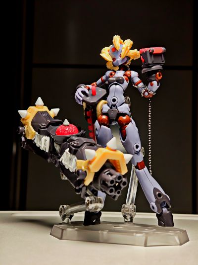 基因干涉系列 尸者永生 僵尸装甲