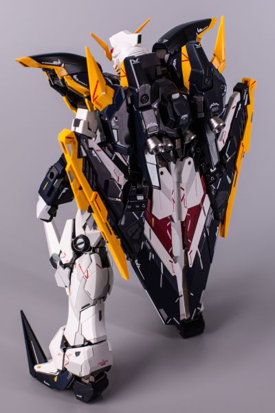 GFFMC 死神高达（无尽的华尔兹版） 果蝠装备