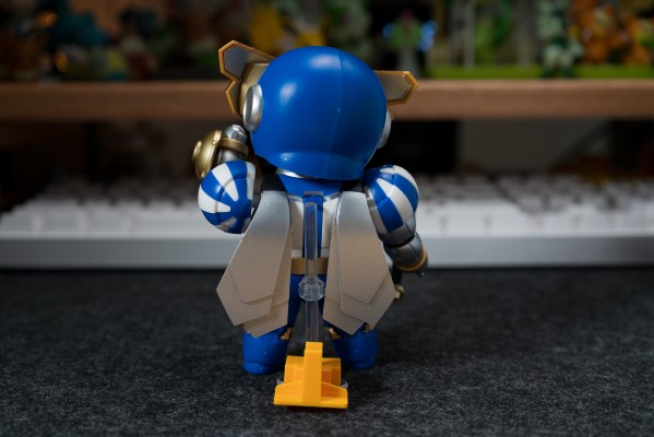 QOSMOS 铁甲小宝系列 第六弹 田德莉娜&蜻蜓队长