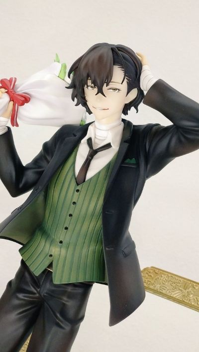 文豪野犬 迷犬怪奇谭 太宰治 正装