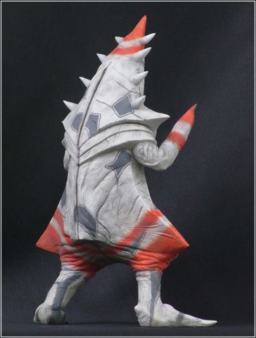 大怪兽系列 归来的奥特曼编  宇宙怪人 萨萨茜拉 少年Ric限定商品