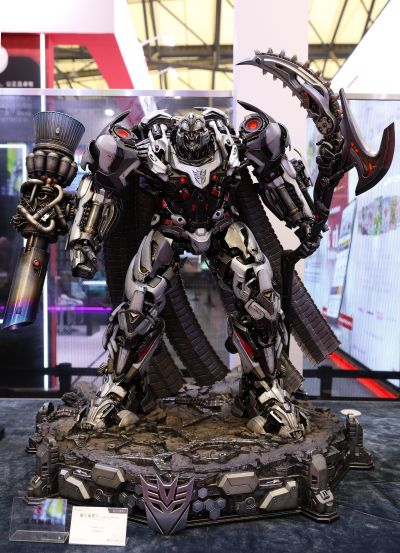 变形金刚AGE OF OVERLORD 霸王威震天