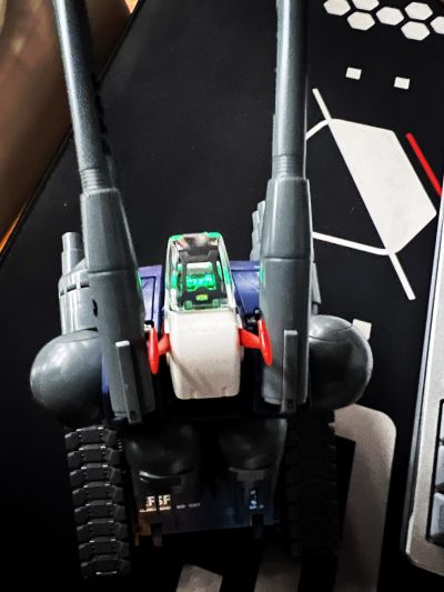 MG 1/100 机动战士高达  RX-75 钢坦克