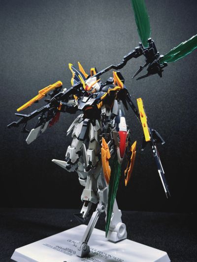 GFFMC 死神高达（无尽的华尔兹版） 果蝠装备