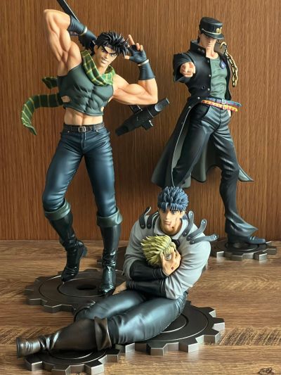 FIGURE MUSEUM JOJO的奇妙冒险 第三部 星辰斗士 空条承太郎