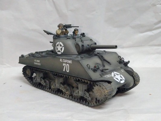 35251 1/35 美国 谢尔曼 105mm榴弹炮版（冲锋支援）