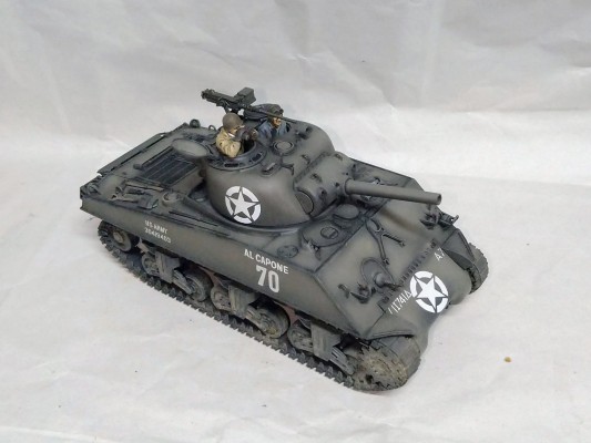 35251 1/35 美国 谢尔曼 105mm榴弹炮版（冲锋支援）