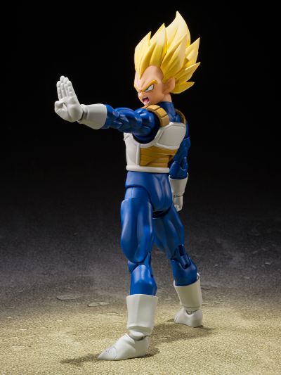 S.H.Figuarts 超级赛亚人贝吉塔〈危险的骄傲〉