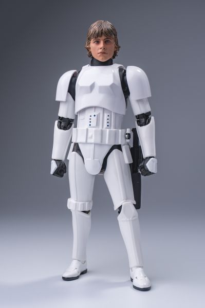 MAFEX 编号257 卢克·天行者（冲锋队员装扮）