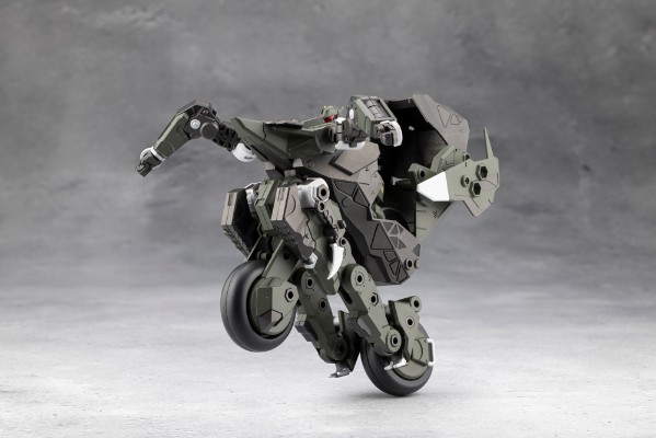 六角机牙 定义装甲 VT1