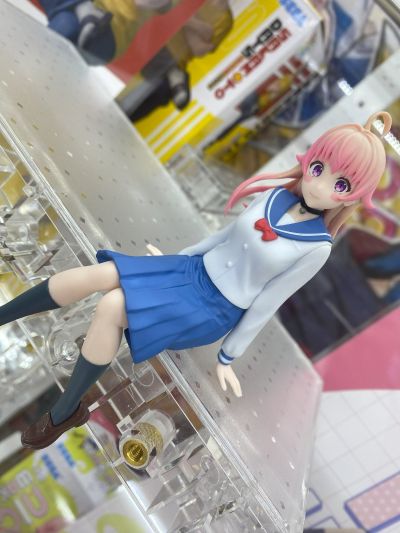 魔女与使魔动画版 小坐系列奖品人偶“若月妮可”