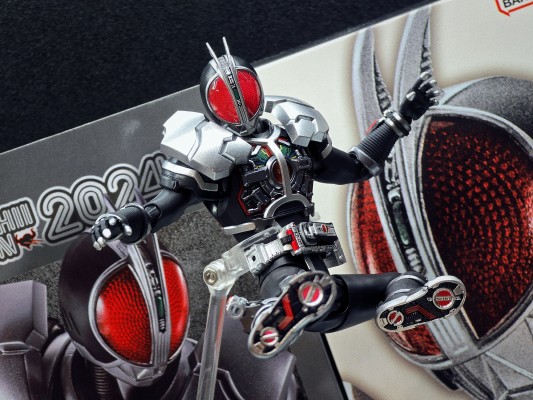 S.H.Figuarts（真骨雕制法） 假面骑士555 加速形态