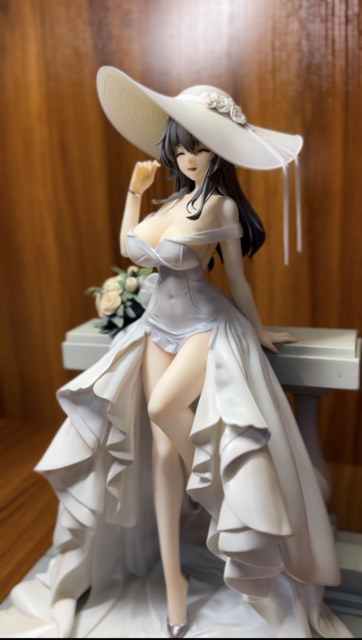 碧蓝航线 卡律布狄斯 霞辉之华裳