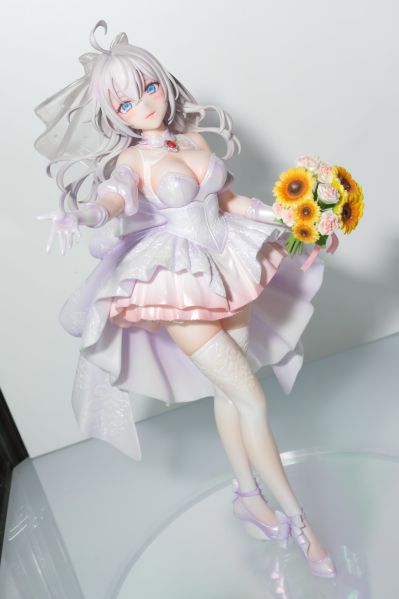 KDcolle 不时用俄语小声说真心话的邻桌艾莉同学 艾莉 婚纱