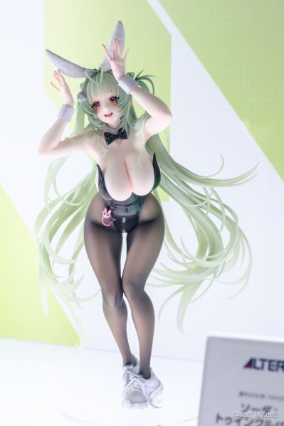 胜利女神：新的希望 索达：闪亮兔女郎