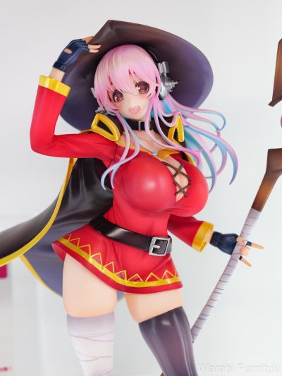 超级索尼子 惠惠服装