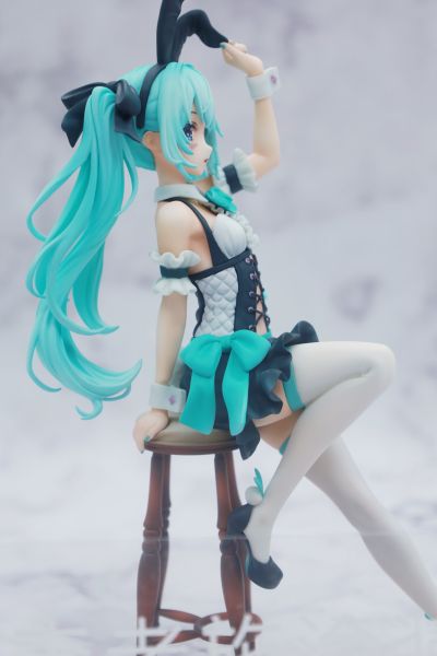 初音未来系列 BiCute Bunnies玩具人偶 -初音未来  粉色珠光眨眼款-